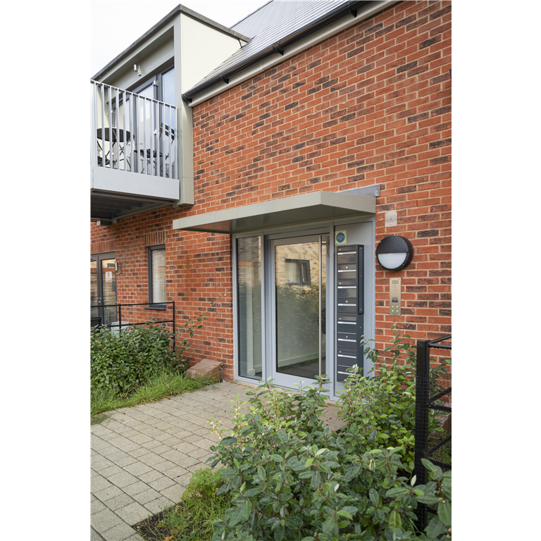 Door canopy modern look