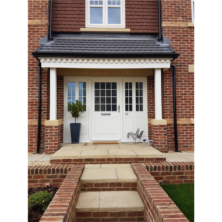 Accoya low maintenance posts